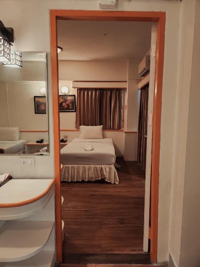 Asia Grand Hotel Хат Яй Екстериор снимка