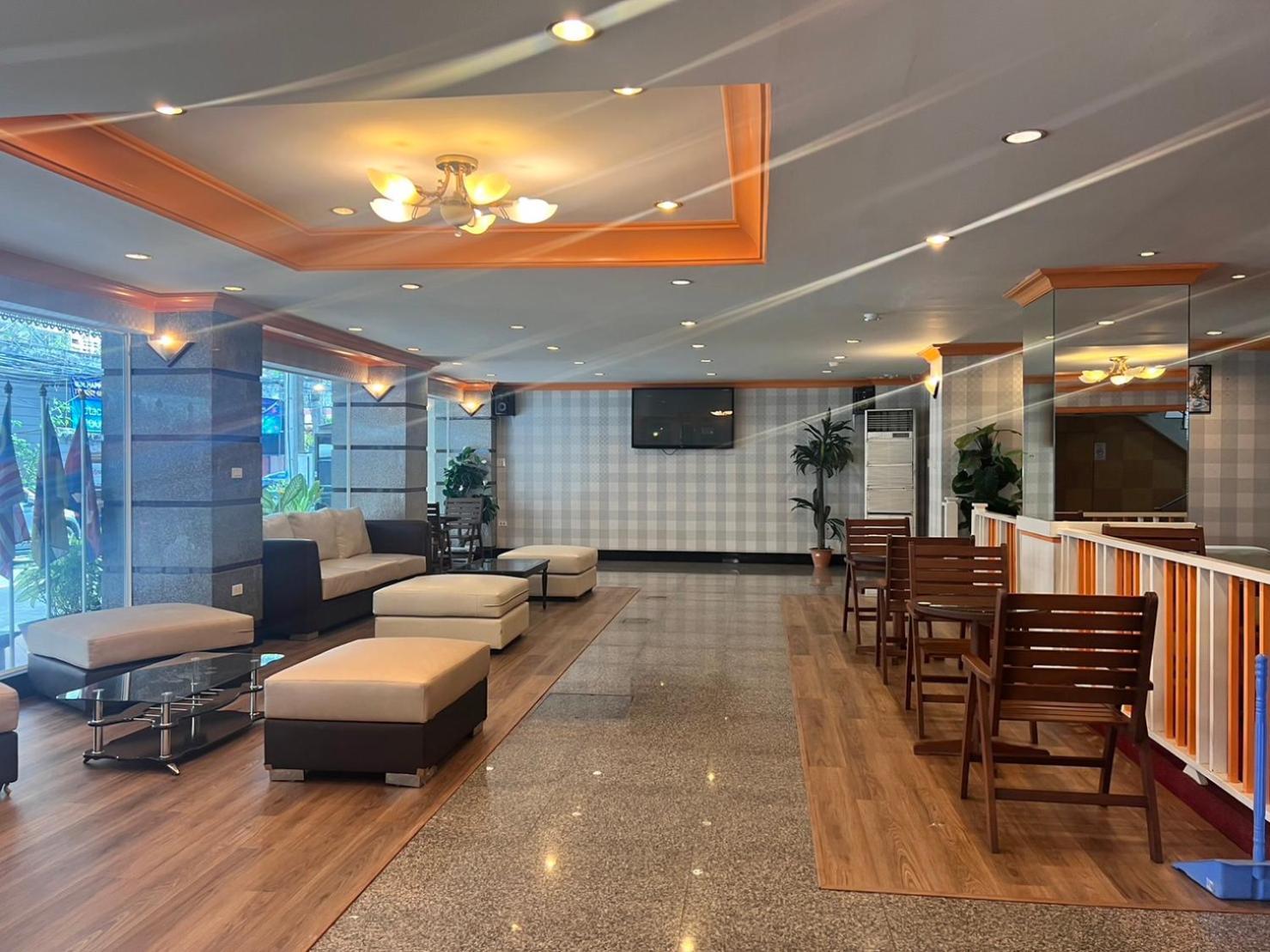 Asia Grand Hotel Хат Яй Екстериор снимка